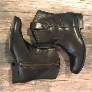 Frye Leather Booties Size 7
